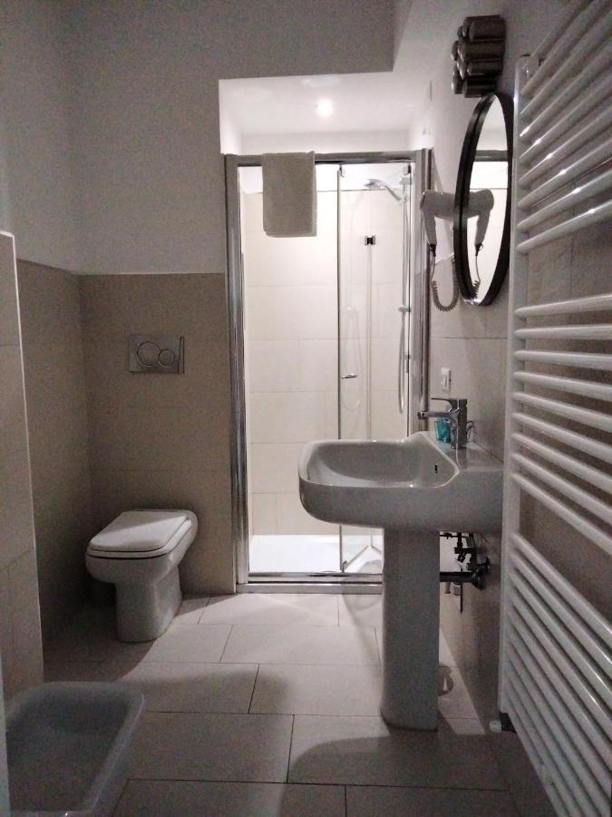 Casale Mammarella Apartment L'Aquila Luaran gambar