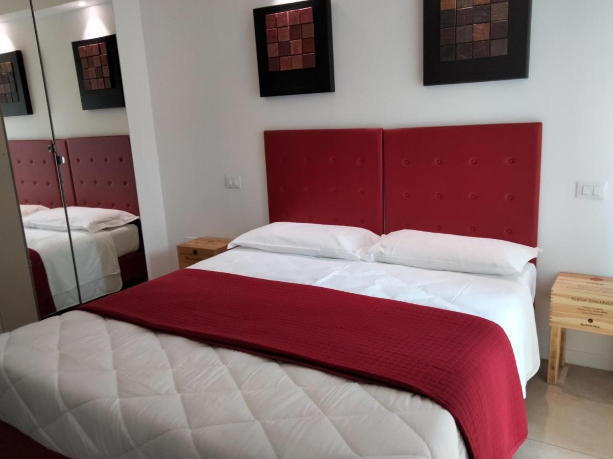 Casale Mammarella Apartment L'Aquila Luaran gambar